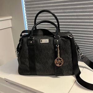 Michael Kors Bedford travel bag NWOT